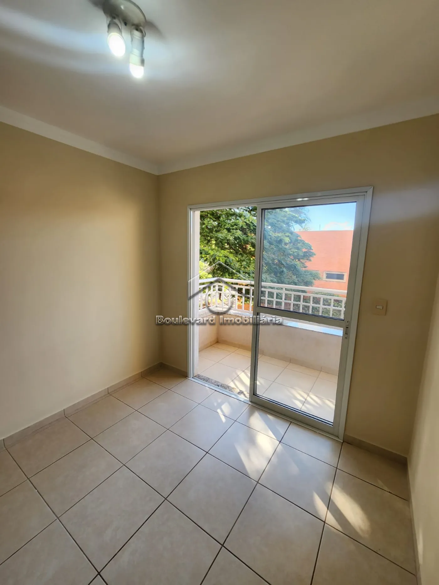 Alugar Apartamento / Padr&atilde;o em Ribeir&atilde;o Preto R$ 2.800,00 - Foto 3