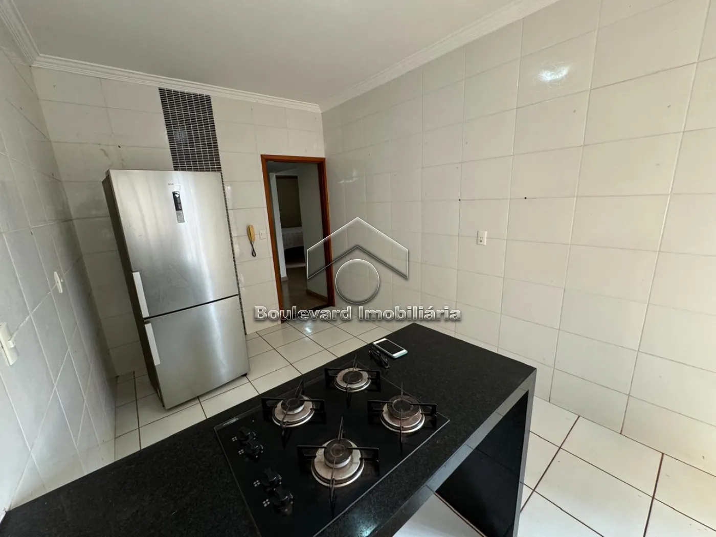 Alugar Casa / Padr&atilde;o em Ribeir&atilde;o Preto R$ 3.500,00 - Foto 5
