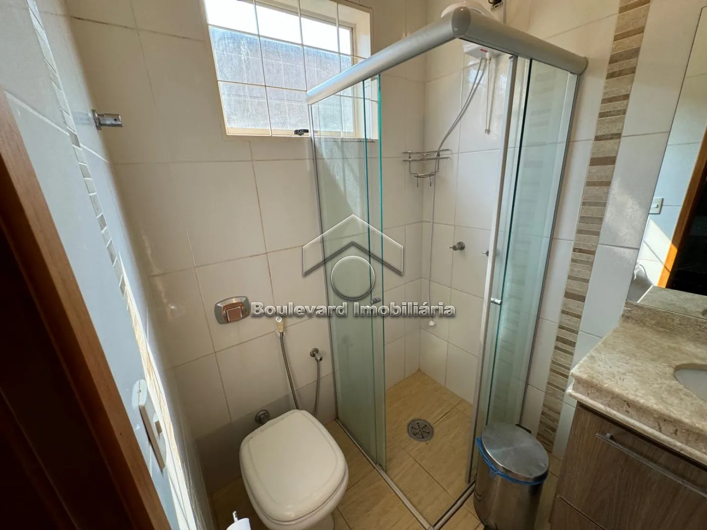 Alugar Casa / Padr&atilde;o em Ribeir&atilde;o Preto R$ 3.500,00 - Foto 14