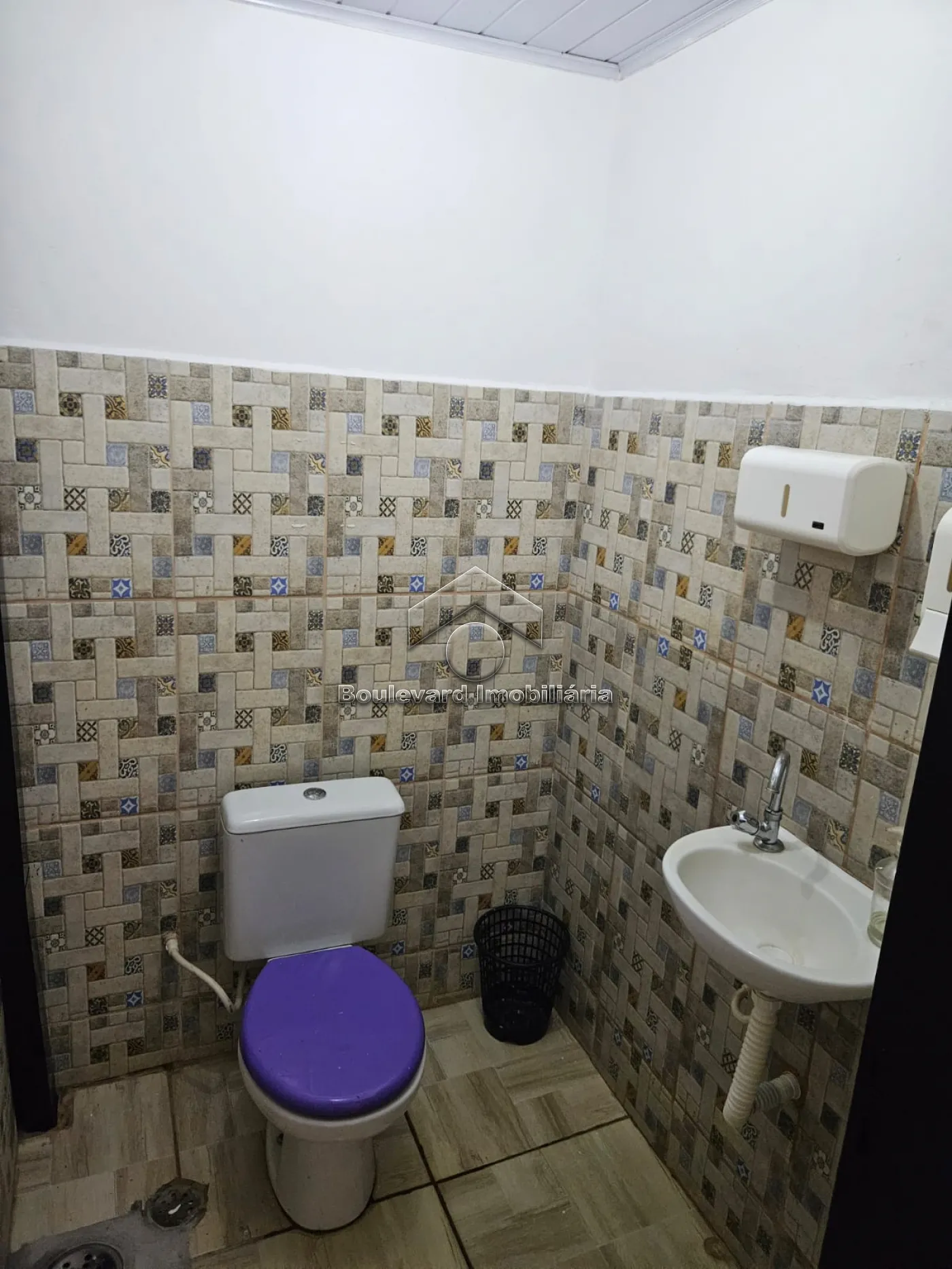 Alugar Comercial / Loja em Ribeir&atilde;o Preto R$ 2.500,00 - Foto 10