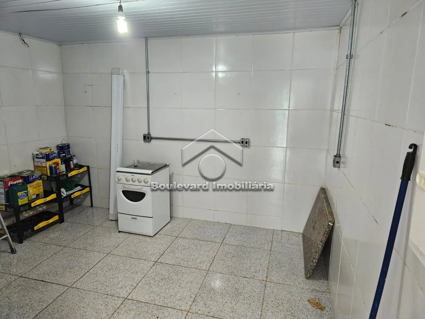 Alugar Comercial / Loja em Ribeir&atilde;o Preto R$ 2.500,00 - Foto 13