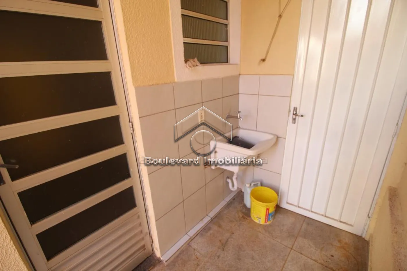 Alugar Casa / Condom&iacute;nio em Bonfim Paulista R$ 3.500,00 - Foto 14