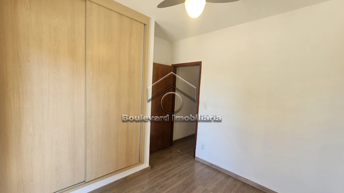 Alugar Apartamento / Padr&atilde;o em Ribeir&atilde;o Preto R$ 1.250,00 - Foto 9