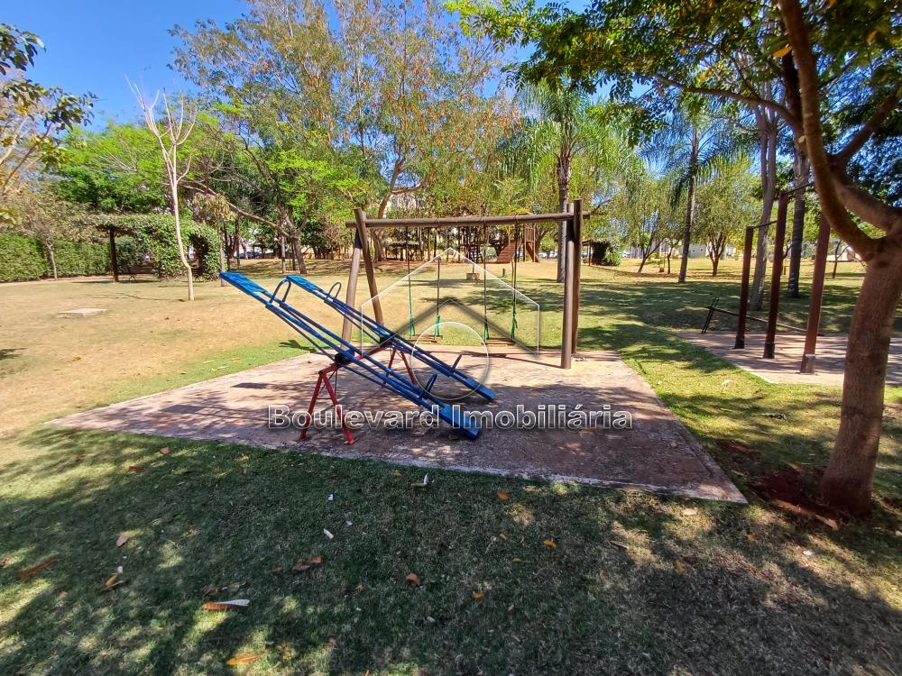 Alugar Apartamento / Padr&atilde;o em Ribeir&atilde;o Preto R$ 1.100,00 - Foto 24