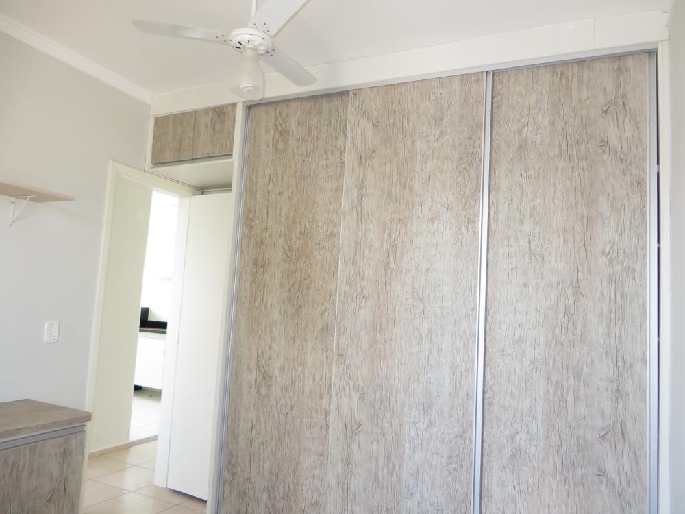 Alugar Residencial / Apartamento em Piracicaba R$ 1.300,00 - Foto 16