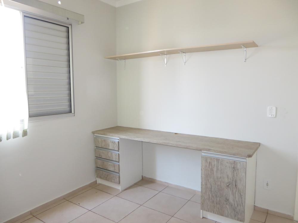 Alugar Residencial / Apartamento em Piracicaba R$ 1.300,00 - Foto 17