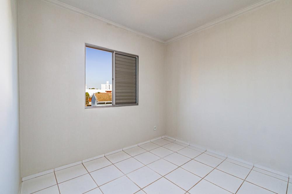 Alugar Residencial / Apartamento em Piracicaba R$ 1.000,00 - Foto 3