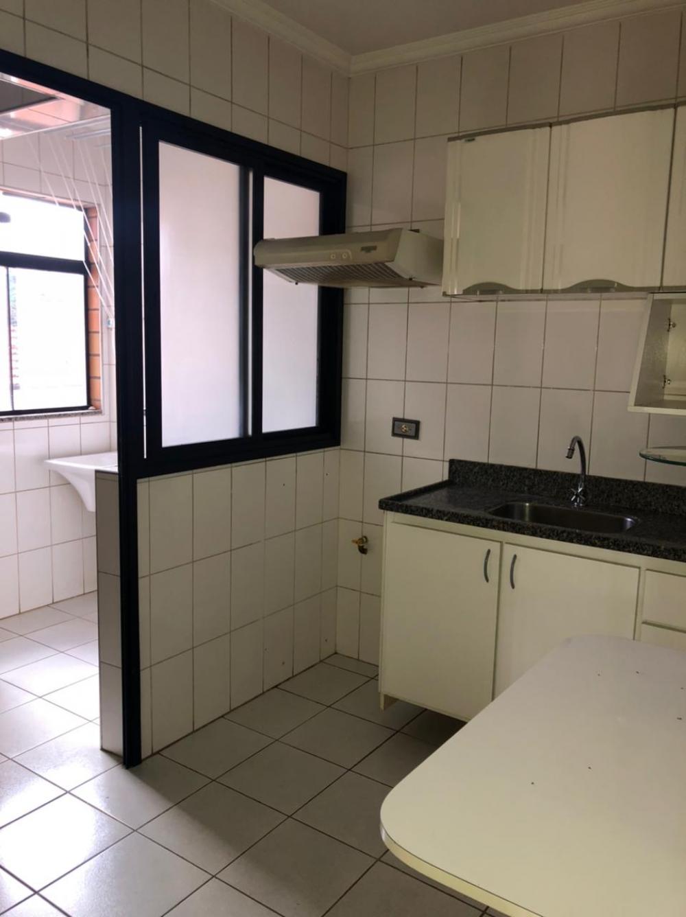 Alugar Residencial / Apartamento em Piracicaba R$ 1.200,00 - Foto 2