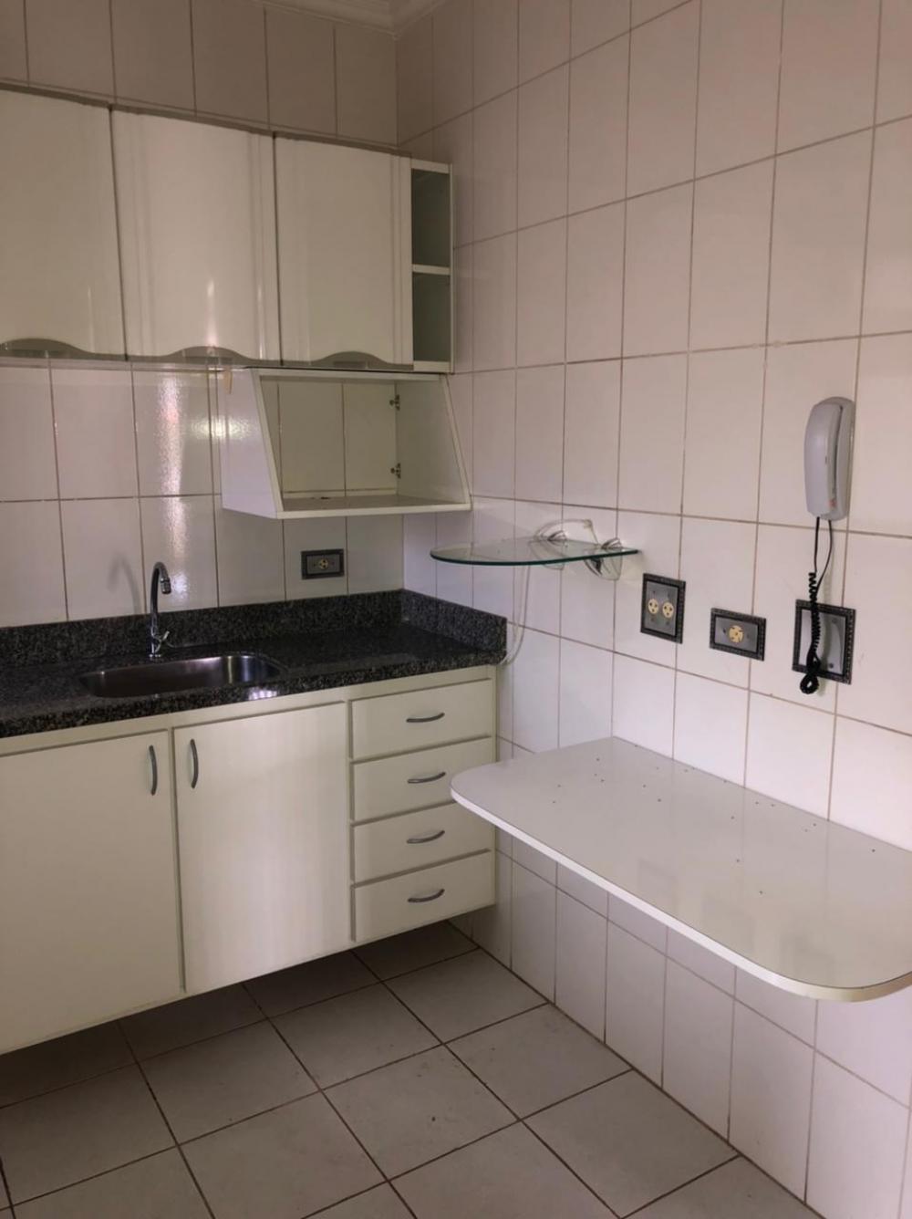 Alugar Residencial / Apartamento em Piracicaba R$ 1.200,00 - Foto 3