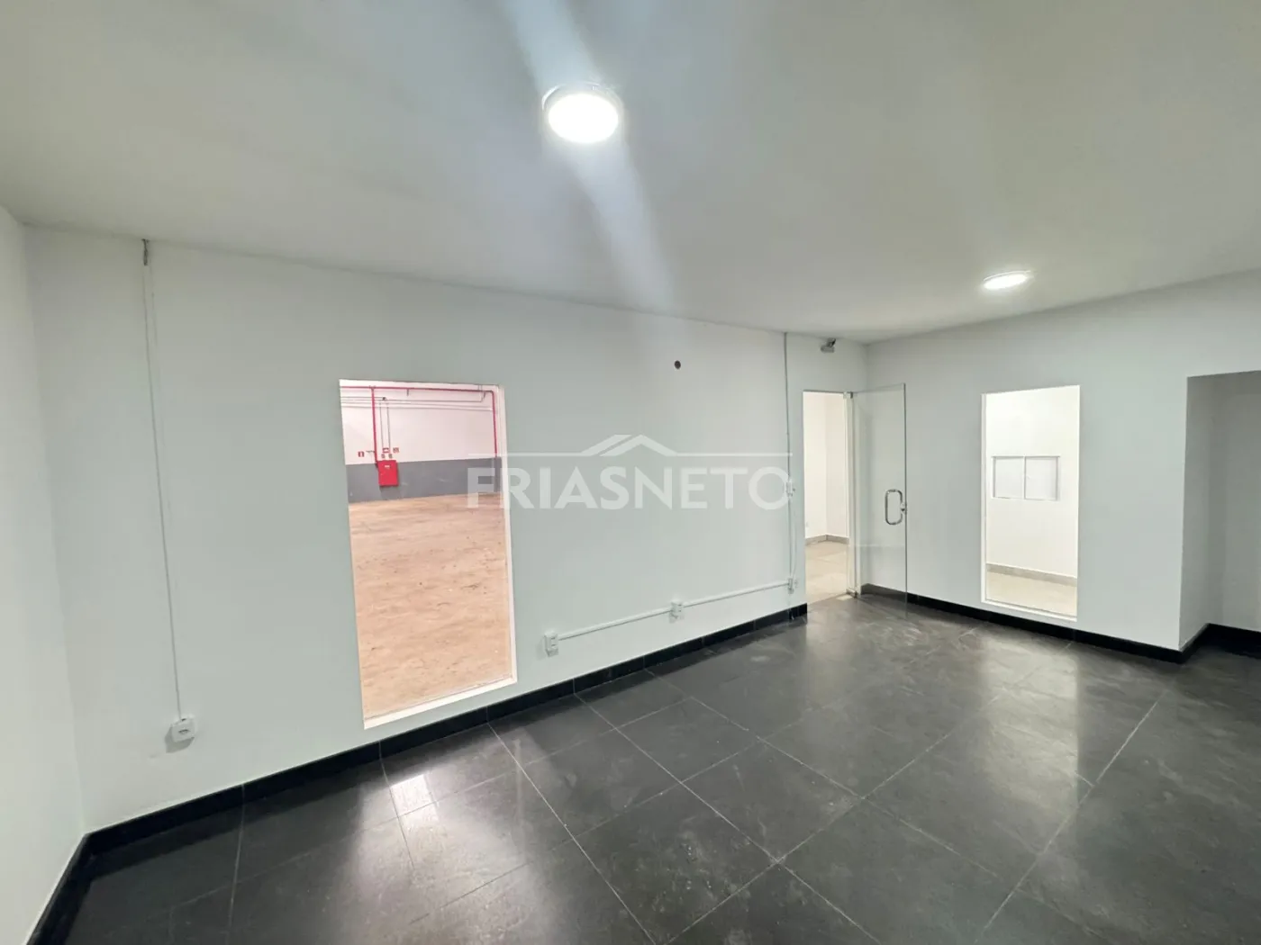 Alugar Comercial / Galp&atilde;o em Piracicaba R$ 15.500,00 - Foto 15