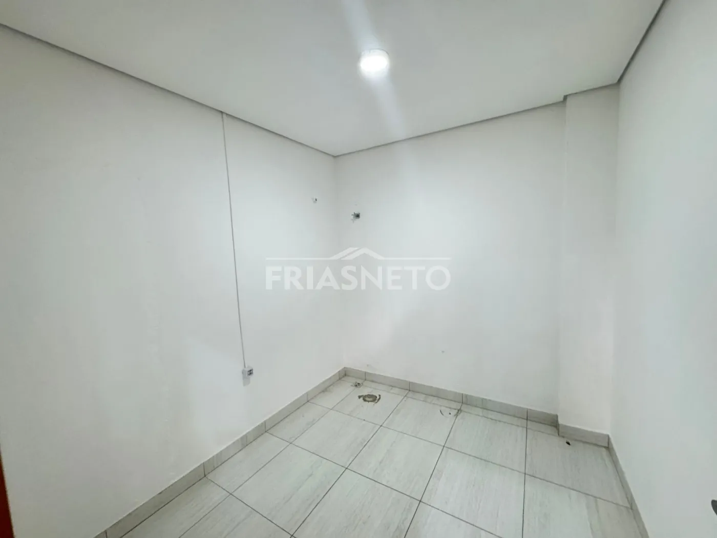 Alugar Comercial / Galp&atilde;o em Piracicaba R$ 15.500,00 - Foto 13