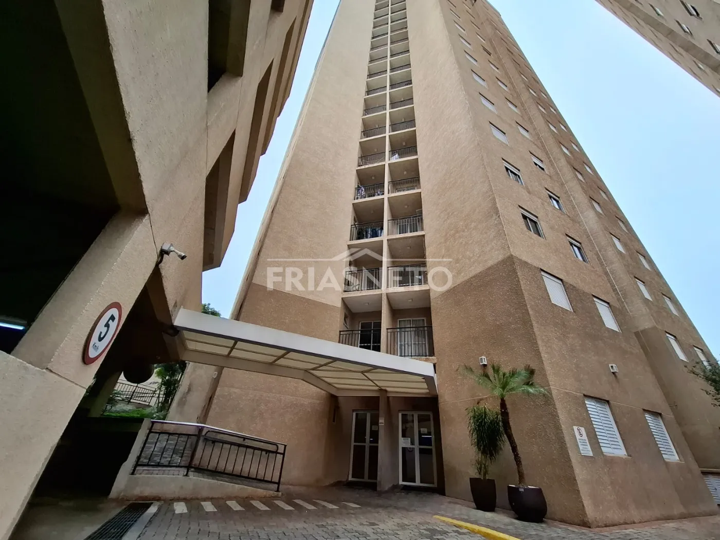 Alugar Residencial / Apartamento em Piracicaba R$ 1.800,00 - Foto 14