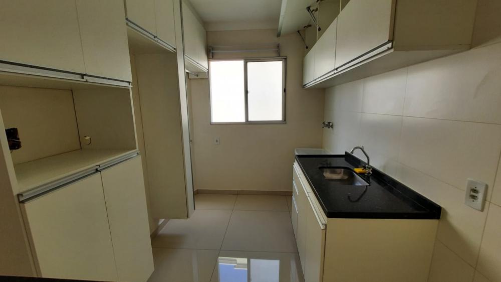 Alugar Residencial / Apartamento em Piracicaba R$ 650,00 - Foto 4