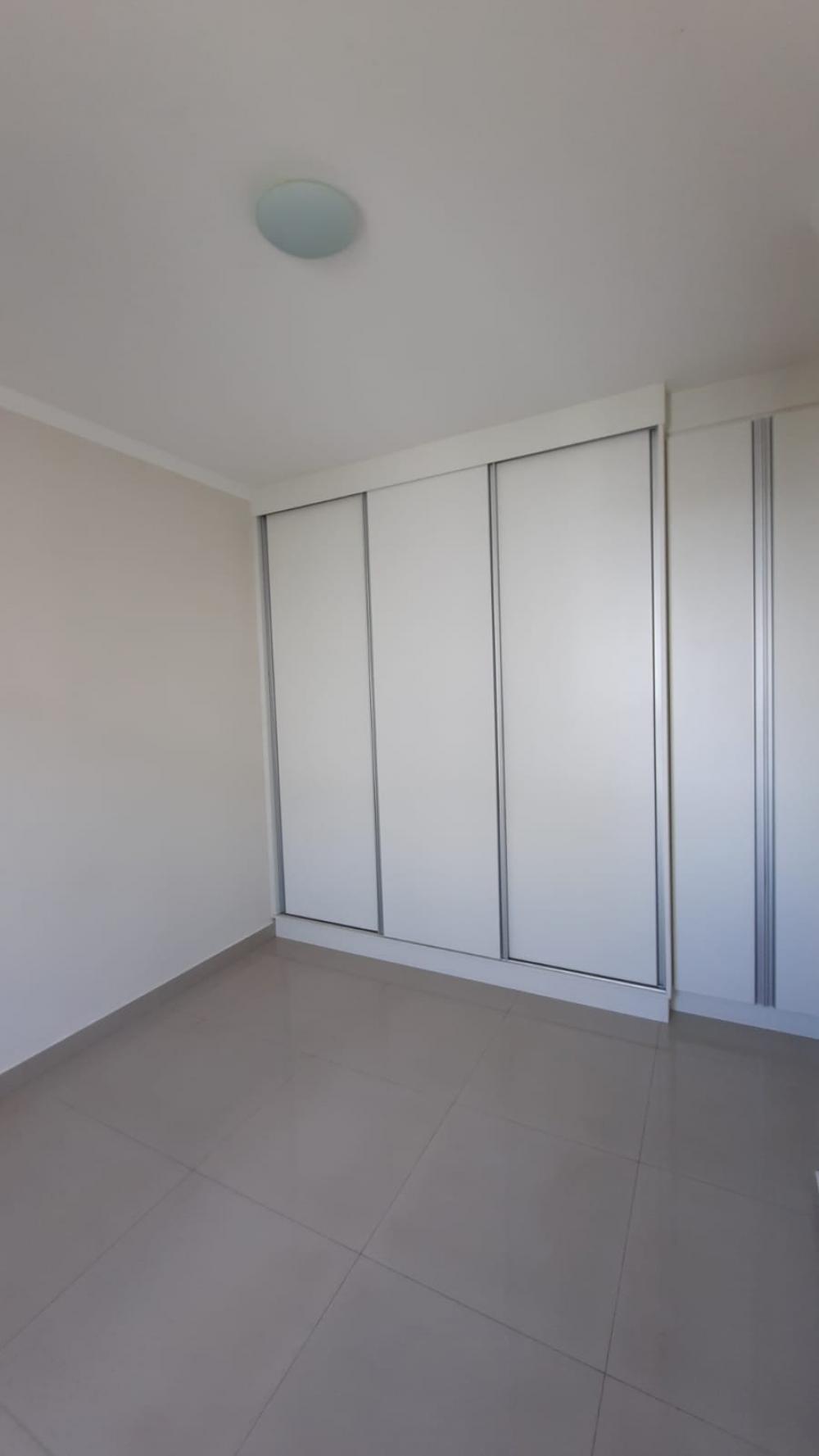 Alugar Residencial / Apartamento em Piracicaba R$ 650,00 - Foto 7