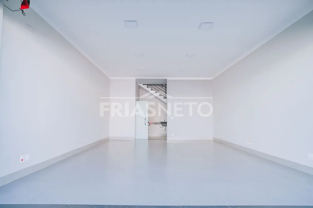 Alugar Comercial / Sal&atilde;o em Piracicaba R$ 2.600,00 - Foto 4