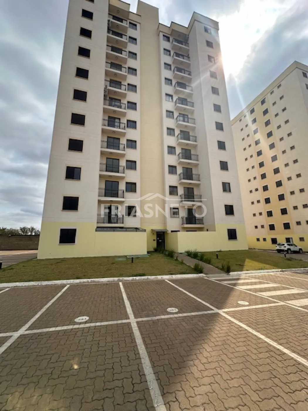 Alugar Residencial / Apartamento em Piracicaba R$ 1.900,00 - Foto 4
