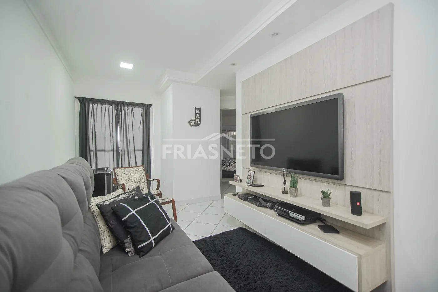 Alugar Residencial / Apartamento em Piracicaba R$ 1.250,00 - Foto 2