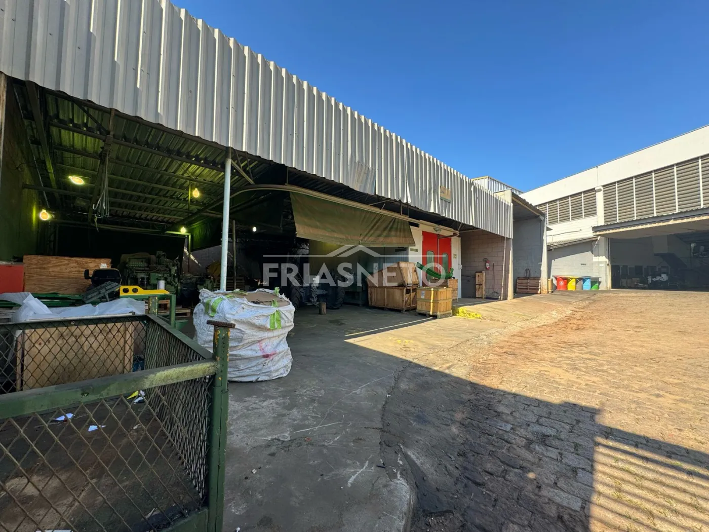 Alugar Comercial / Galp&atilde;o em Piracicaba R$ 60.000,00 - Foto 11