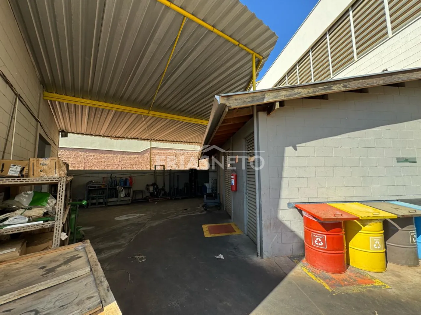 Alugar Comercial / Galp&atilde;o em Piracicaba R$ 60.000,00 - Foto 17