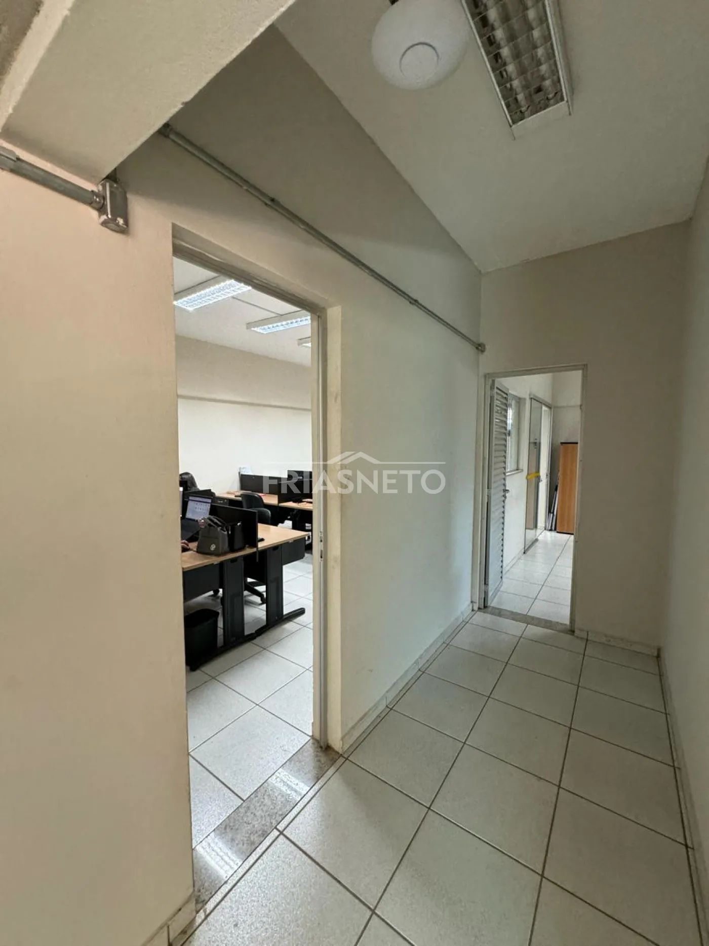 Alugar Comercial / Galp&atilde;o em Piracicaba R$ 60.000,00 - Foto 34