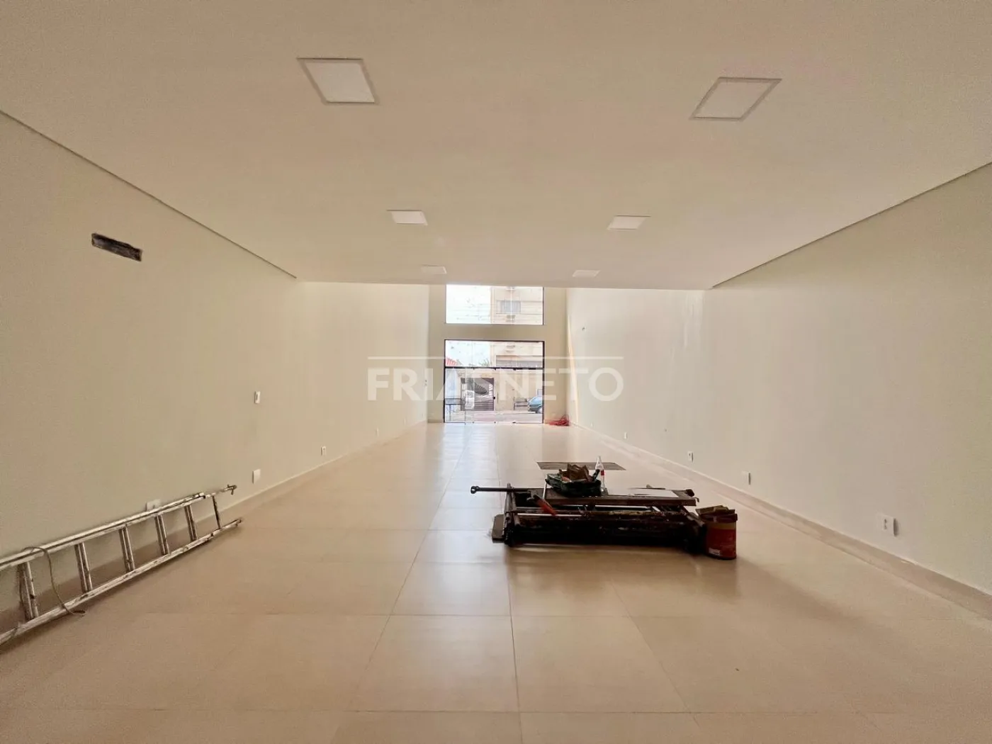 Alugar Comercial / Sal&atilde;o em Piracicaba R$ 7.500,00 - Foto 19