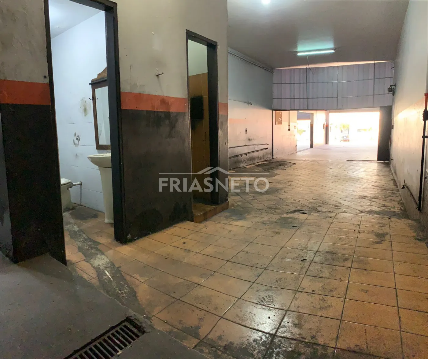 Comprar Comercial / Sal&atilde;o em Piracicaba - Foto 13