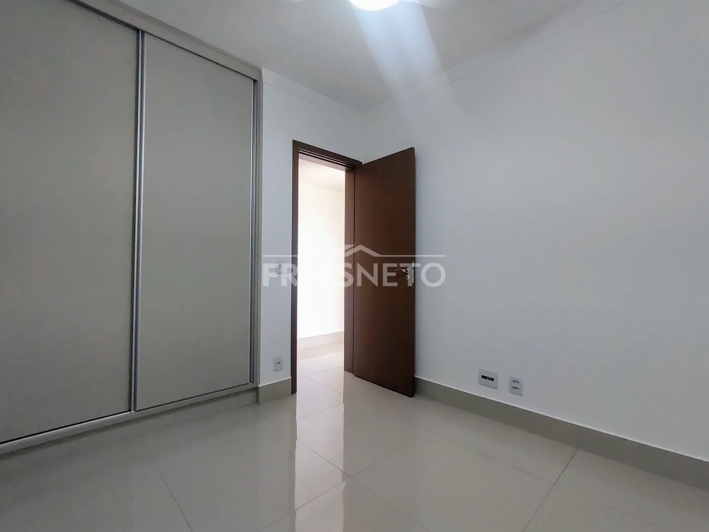 Alugar Residencial / Apartamento em Piracicaba R$ 3.800,00 - Foto 13