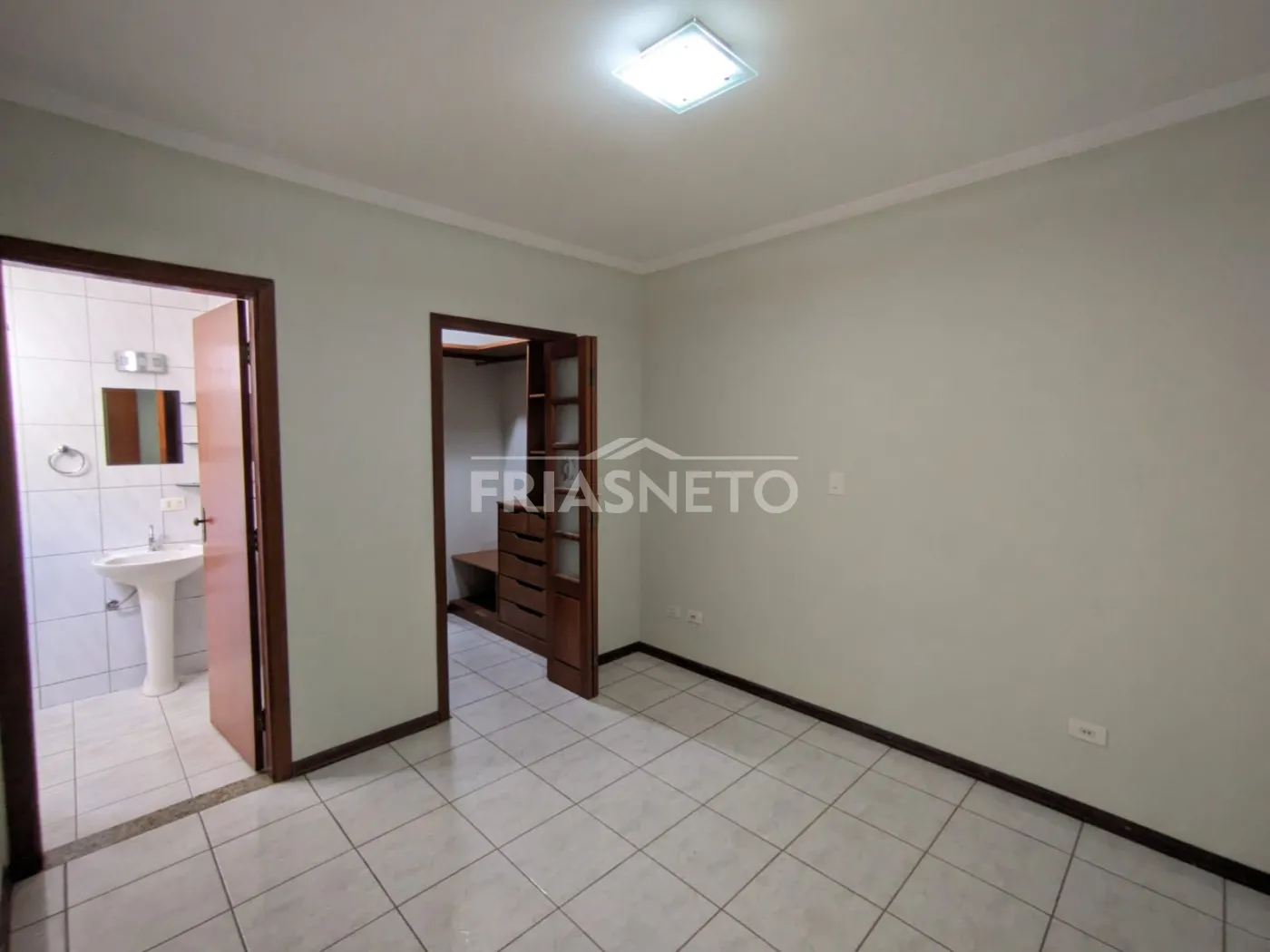 Comprar Residencial / Casa em Piracicaba R$ 490.000,00 - Foto 5