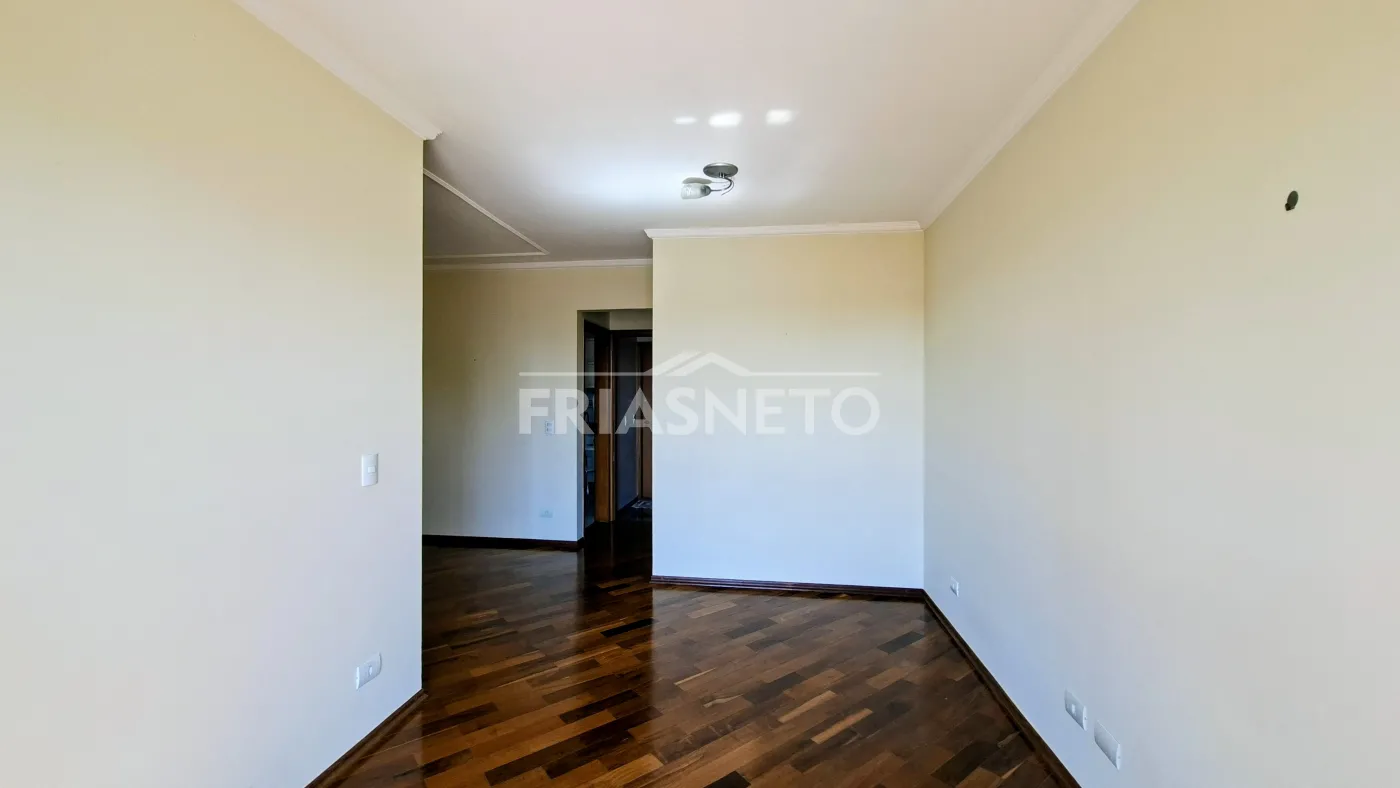 Comprar Residencial / Apartamento em Piracicaba R$ 350.000,00 - Foto 3