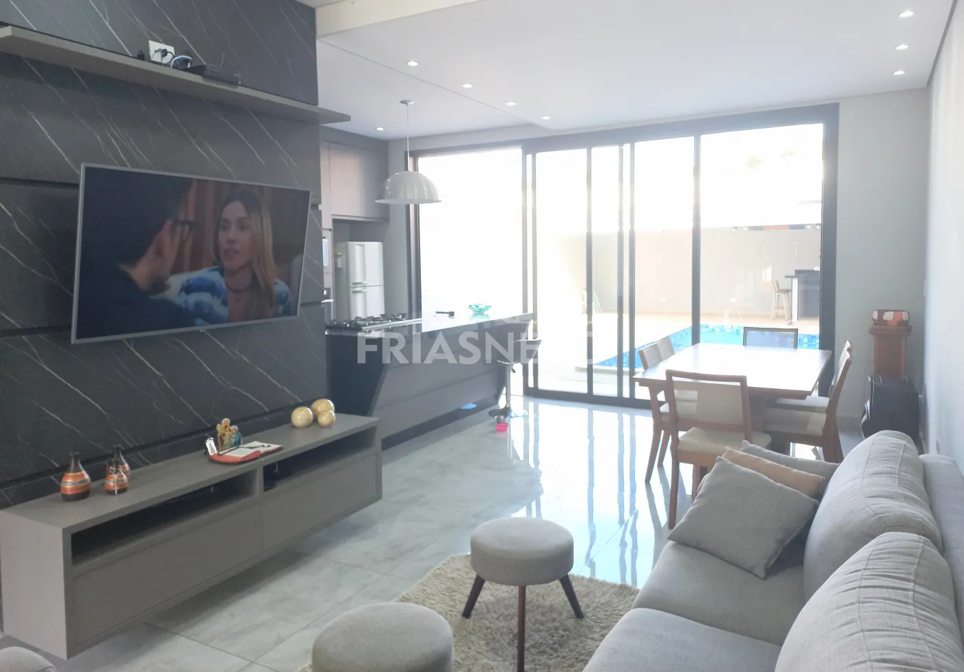 Comprar Residencial / Casa em Condom&iacute;nio em Piracicaba R$ 1.250.000,00 - Foto 2