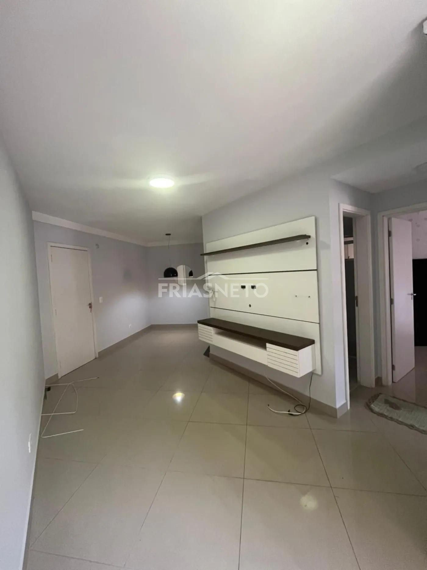 Comprar Residencial / Apartamento em Piracicaba R$ 320.000,00 - Foto 2