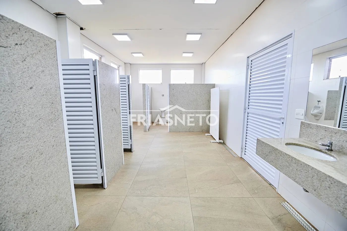 Alugar Comercial / Loja em Piracicaba R$ 2.940,00 - Foto 14