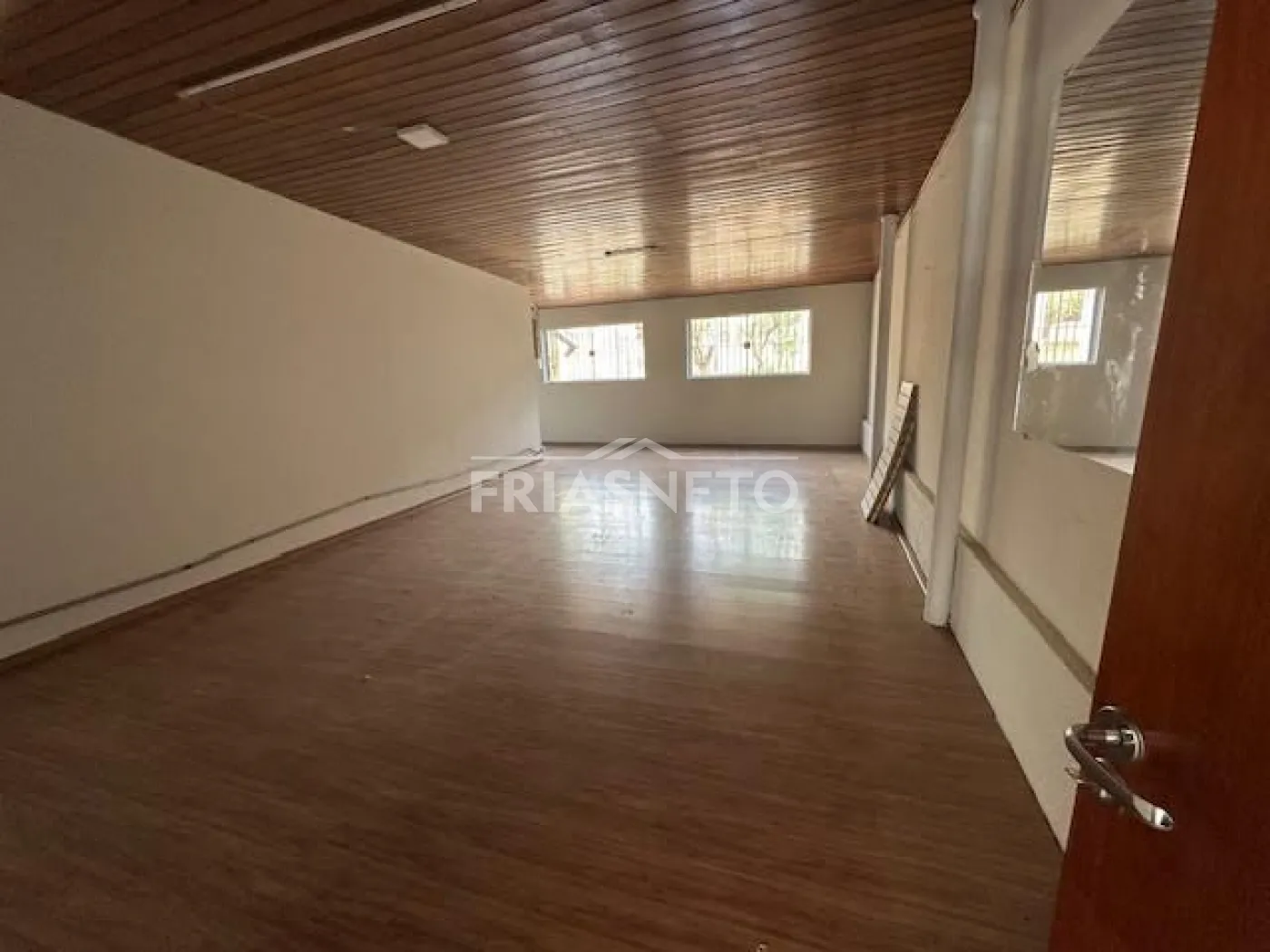 Alugar Comercial / Sal&atilde;o em Piracicaba R$ 3.200,00 - Foto 7