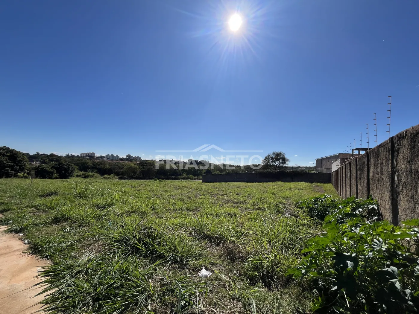 Comprar Residencial / Terreno em Piracicaba R$ 1.300.000,00 - Foto 2