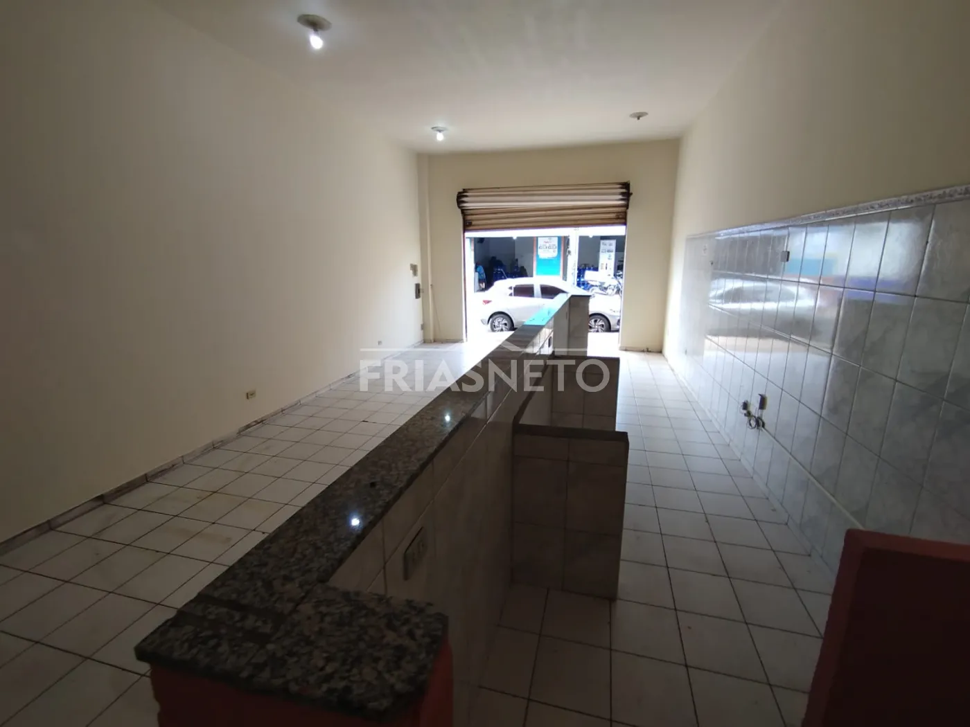Alugar Comercial / Sal&atilde;o em Piracicaba R$ 1.700,00 - Foto 5
