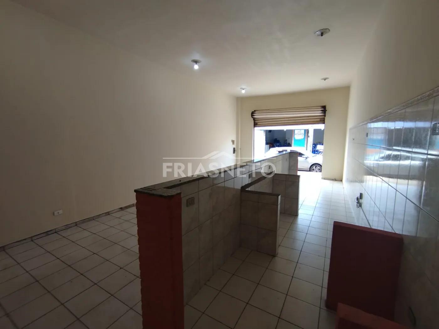 Alugar Comercial / Sal&atilde;o em Piracicaba R$ 1.700,00 - Foto 11