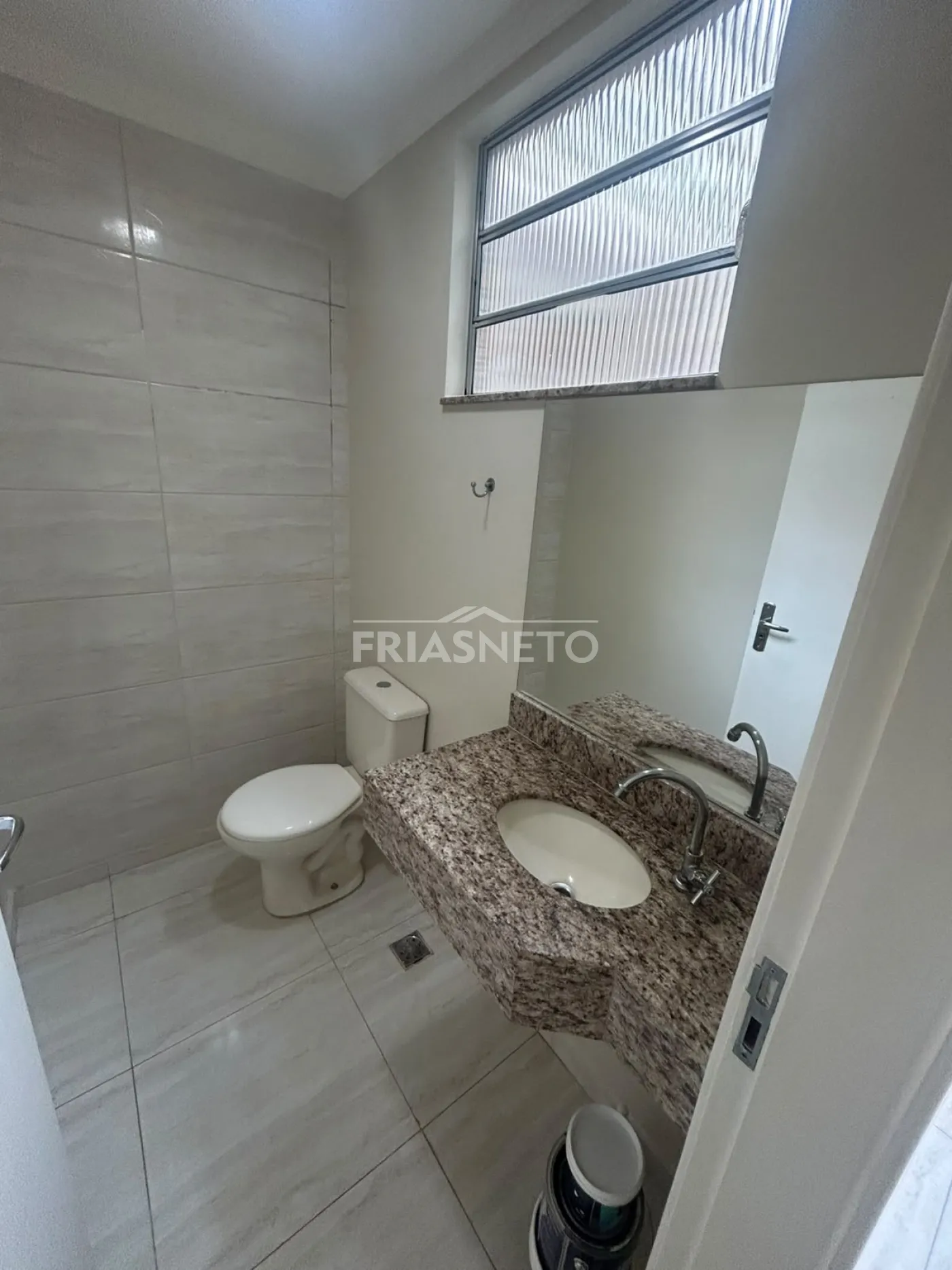 Alugar Comercial / Sala em Piracicaba R$ 1.100,00 - Foto 5