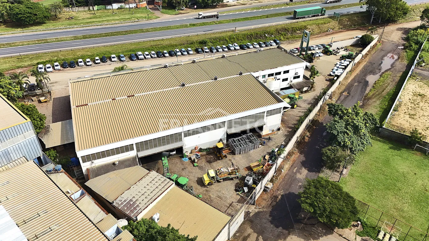 Alugar Comercial / Galp&atilde;o em Piracicaba R$ 50.000,00 - Foto 4