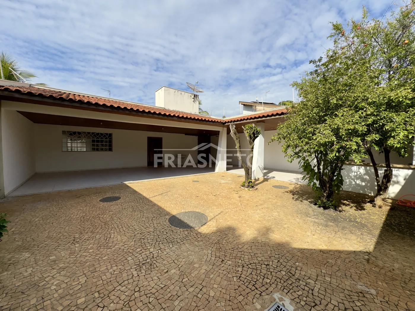 Alugar Residencial / Casa em Condom&iacute;nio em Piracicaba R$ 4.500,00 - Foto 1