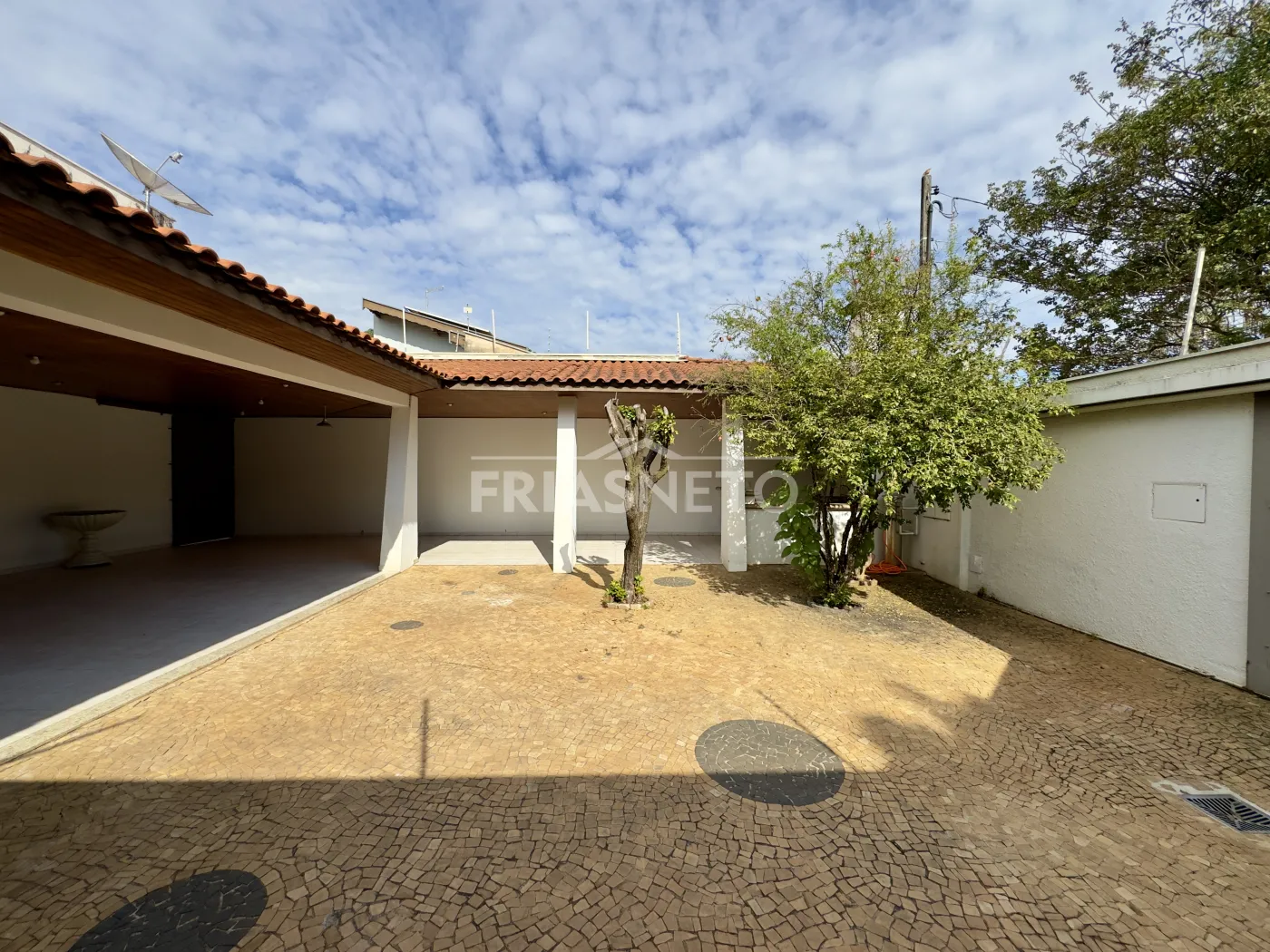 Alugar Residencial / Casa em Condom&iacute;nio em Piracicaba R$ 4.500,00 - Foto 3