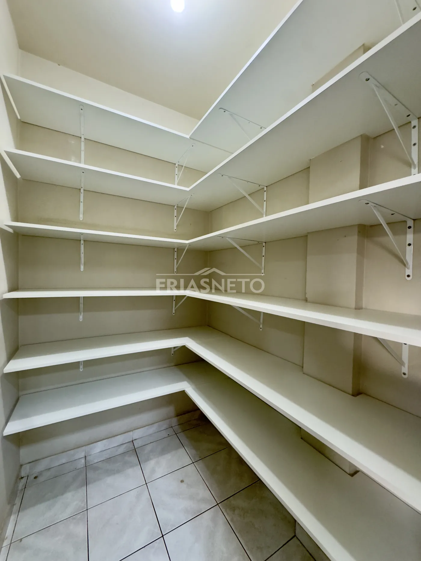 Alugar Residencial / Casa em Condom&iacute;nio em Piracicaba R$ 4.500,00 - Foto 16