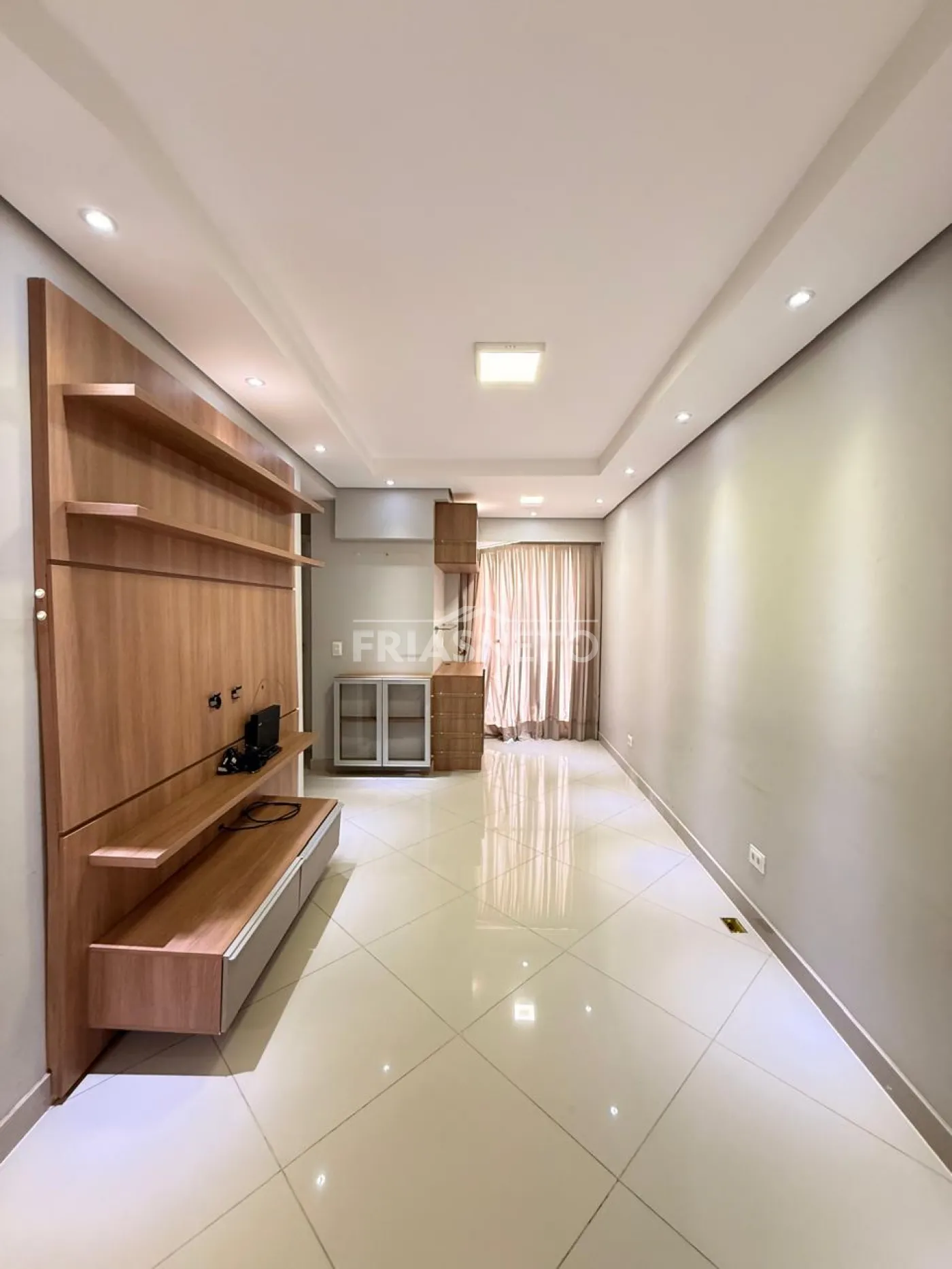Comprar Residencial / Apartamento em Piracicaba R$ 350.000,00 - Foto 2