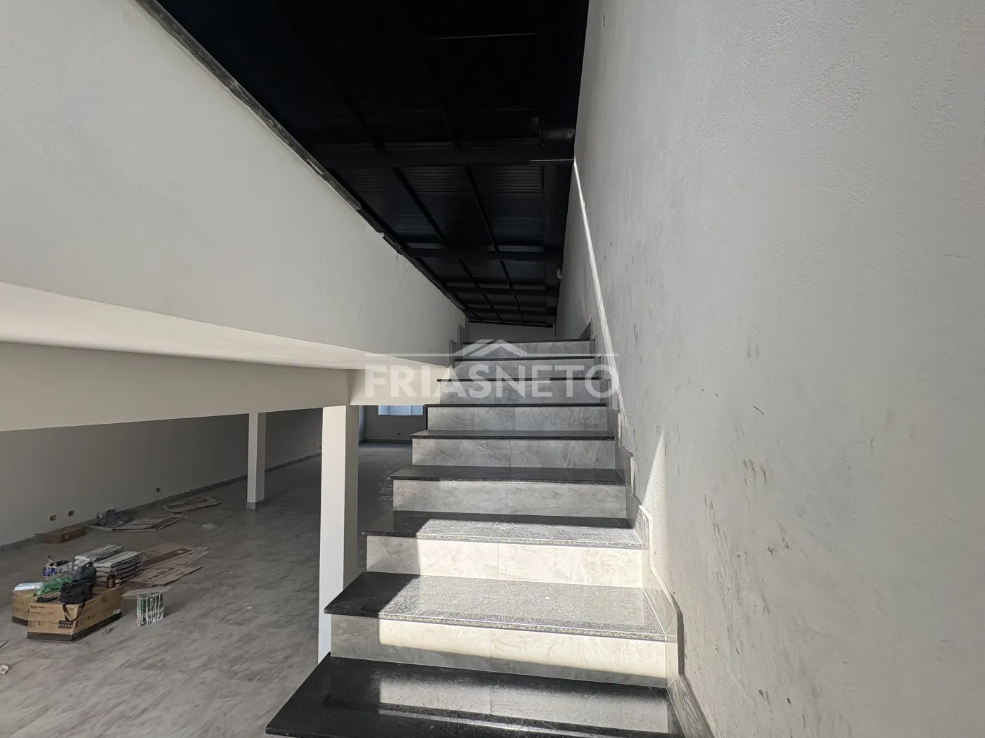 Alugar Comercial / Sal&atilde;o em Piracicaba R$ 10.000,00 - Foto 19