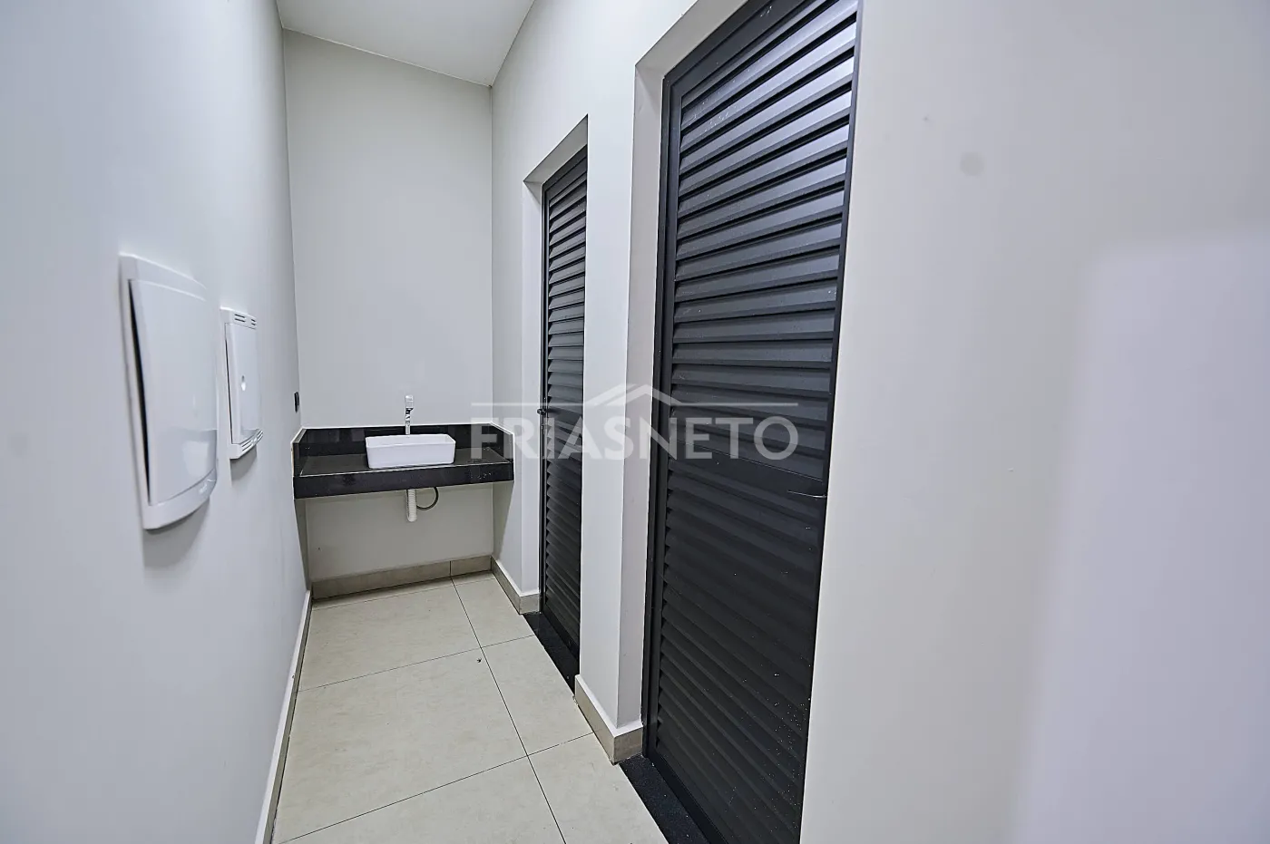 Alugar Comercial / Galp&atilde;o em Piracicaba R$ 6.000,00 - Foto 14