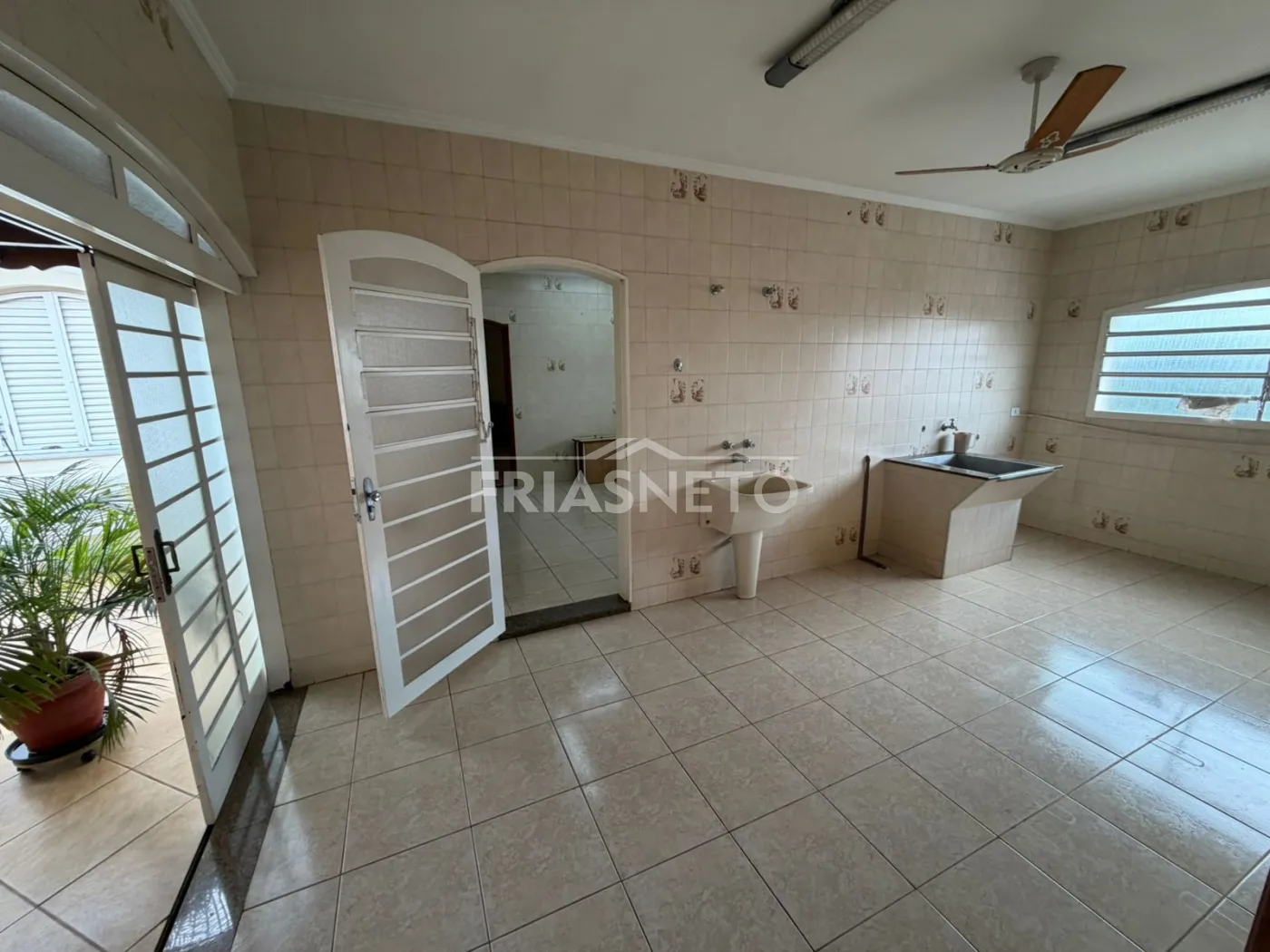 Alugar Residencial / Casa em Piracicaba R$ 6.000,00 - Foto 17