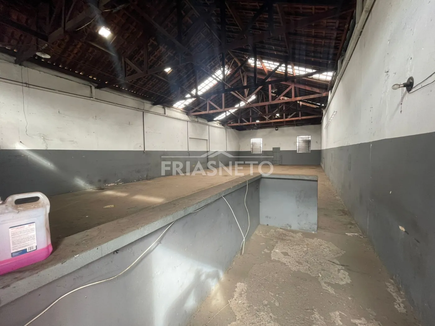 Alugar Comercial / Galp&atilde;o em Piracicaba R$ 4.000,00 - Foto 1