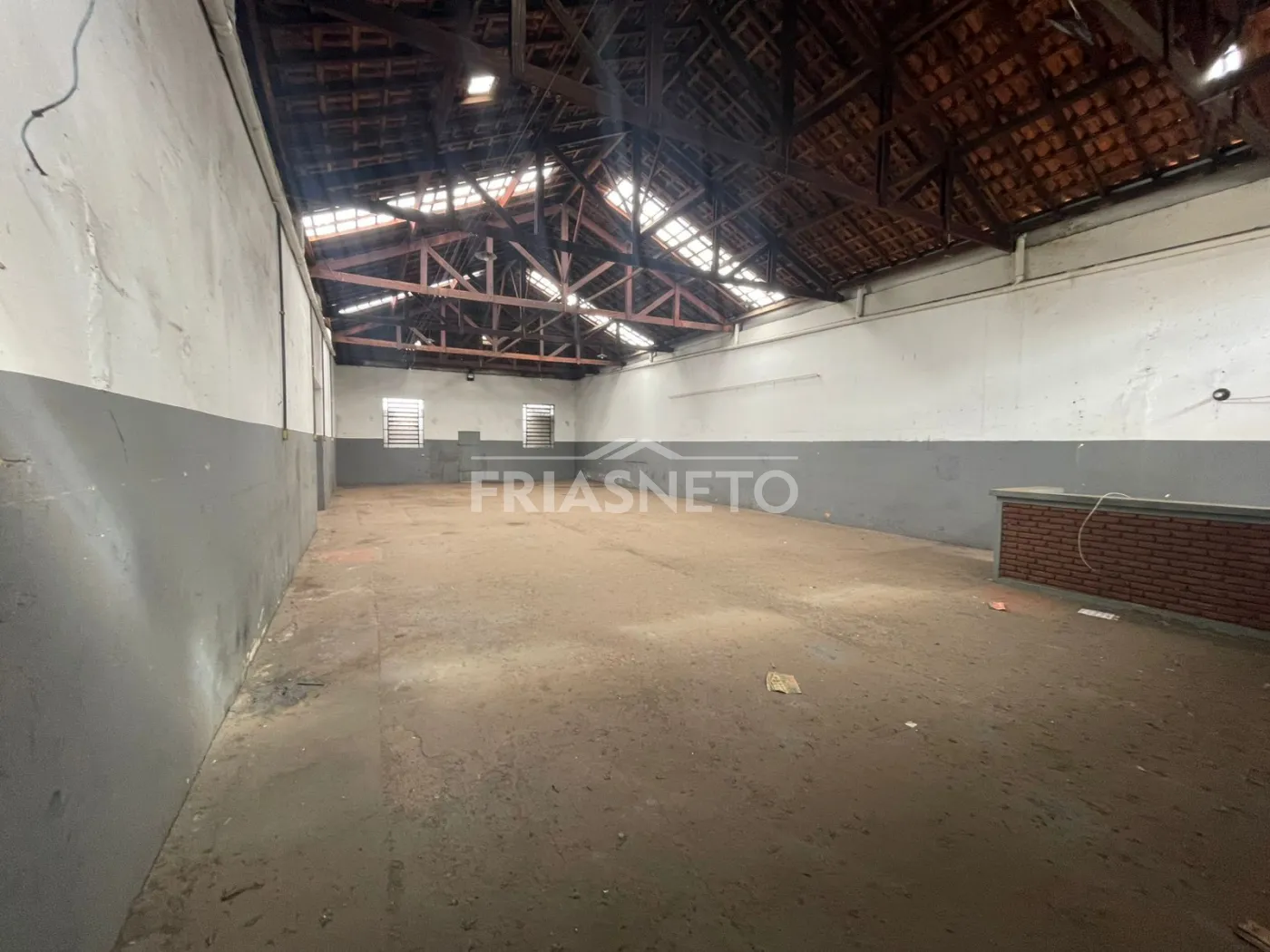 Alugar Comercial / Galp&atilde;o em Piracicaba R$ 4.000,00 - Foto 5