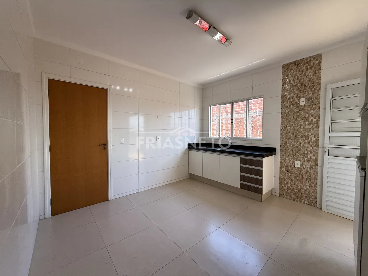 Comprar Residencial / Casa em Piracicaba R$ 430.000,00 - Foto 6
