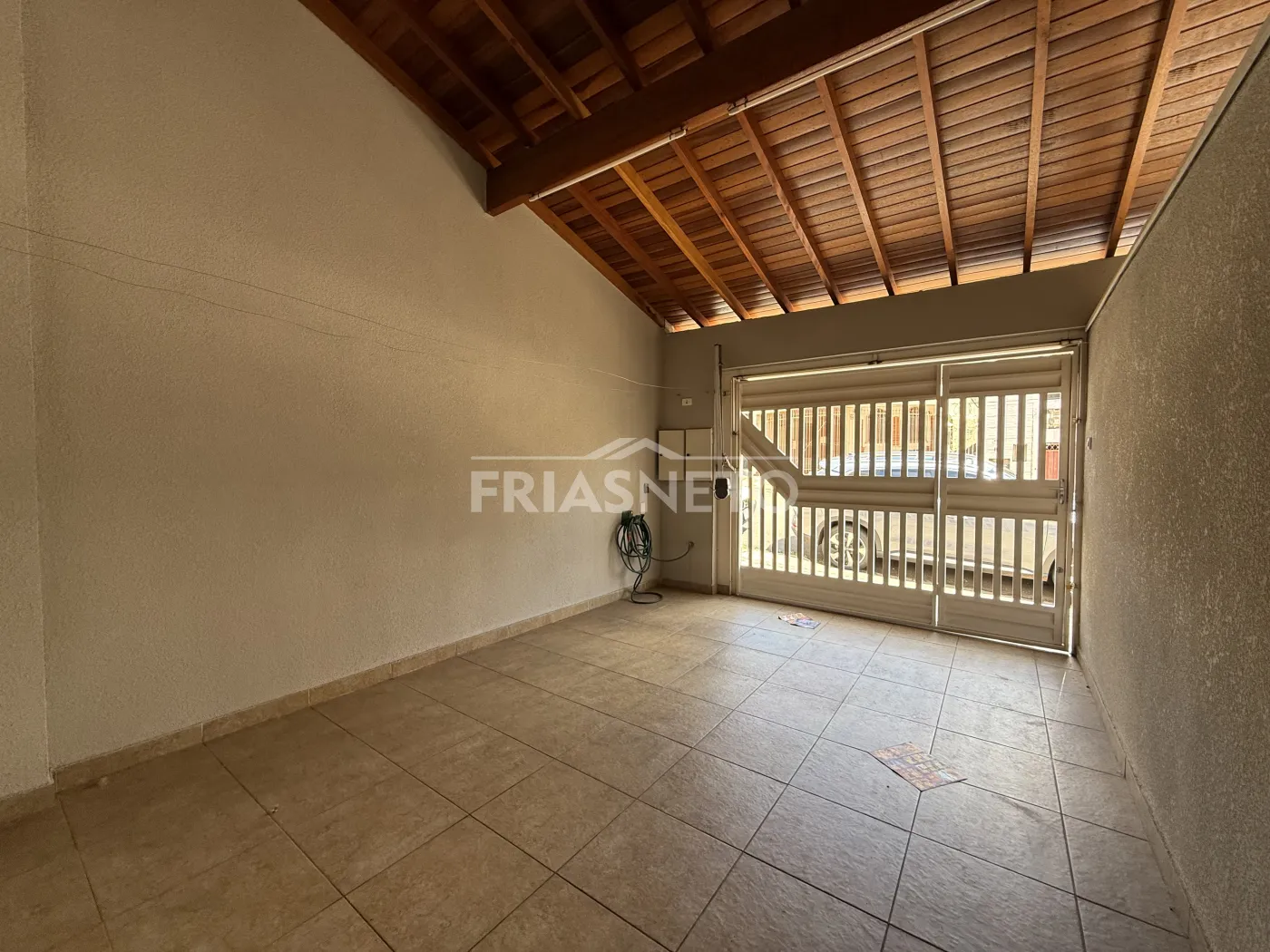 Comprar Residencial / Casa em Piracicaba R$ 430.000,00 - Foto 2