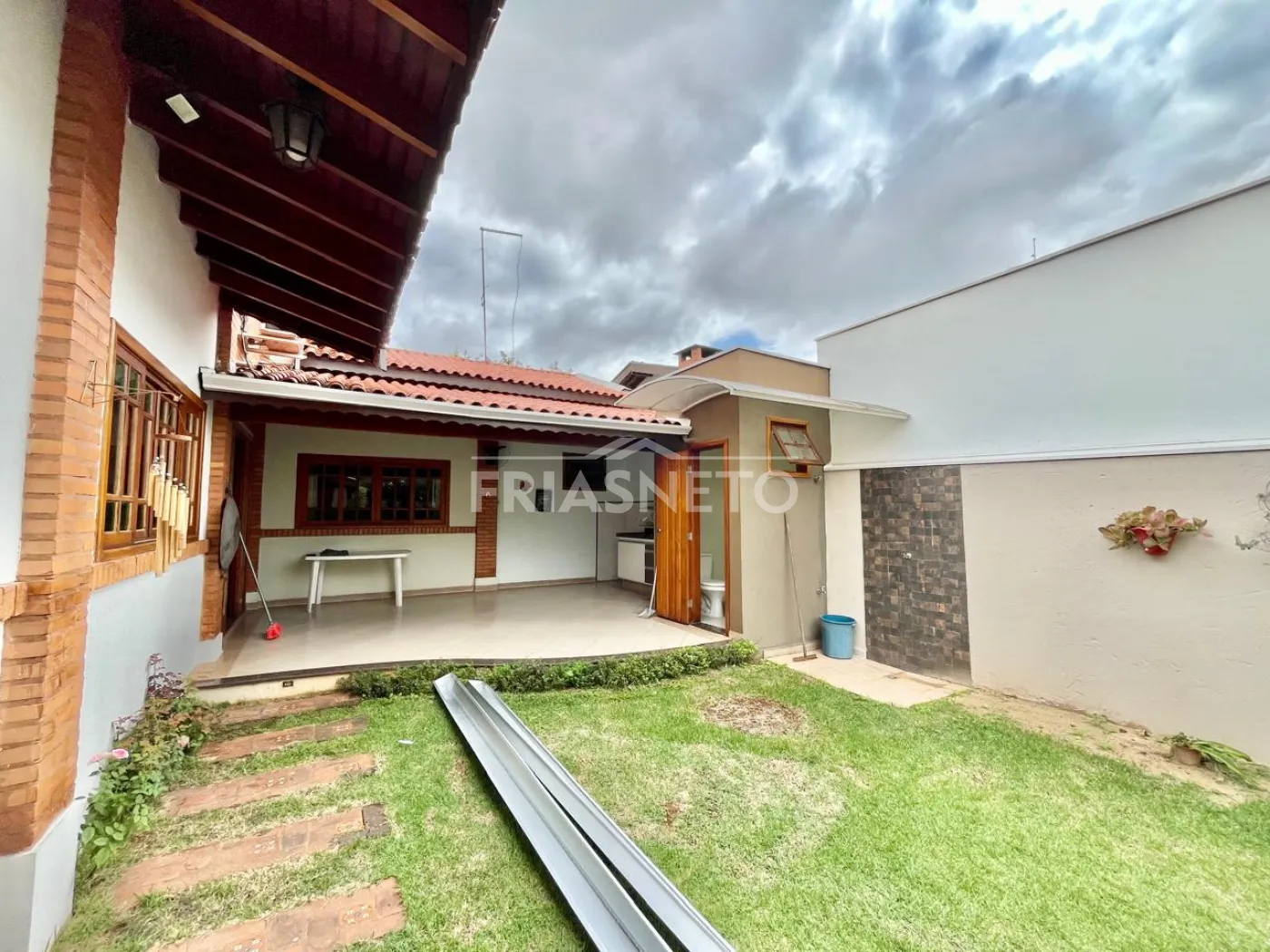 Alugar Residencial / Casa em Condom&iacute;nio em Piracicaba R$ 5.500,00 - Foto 3